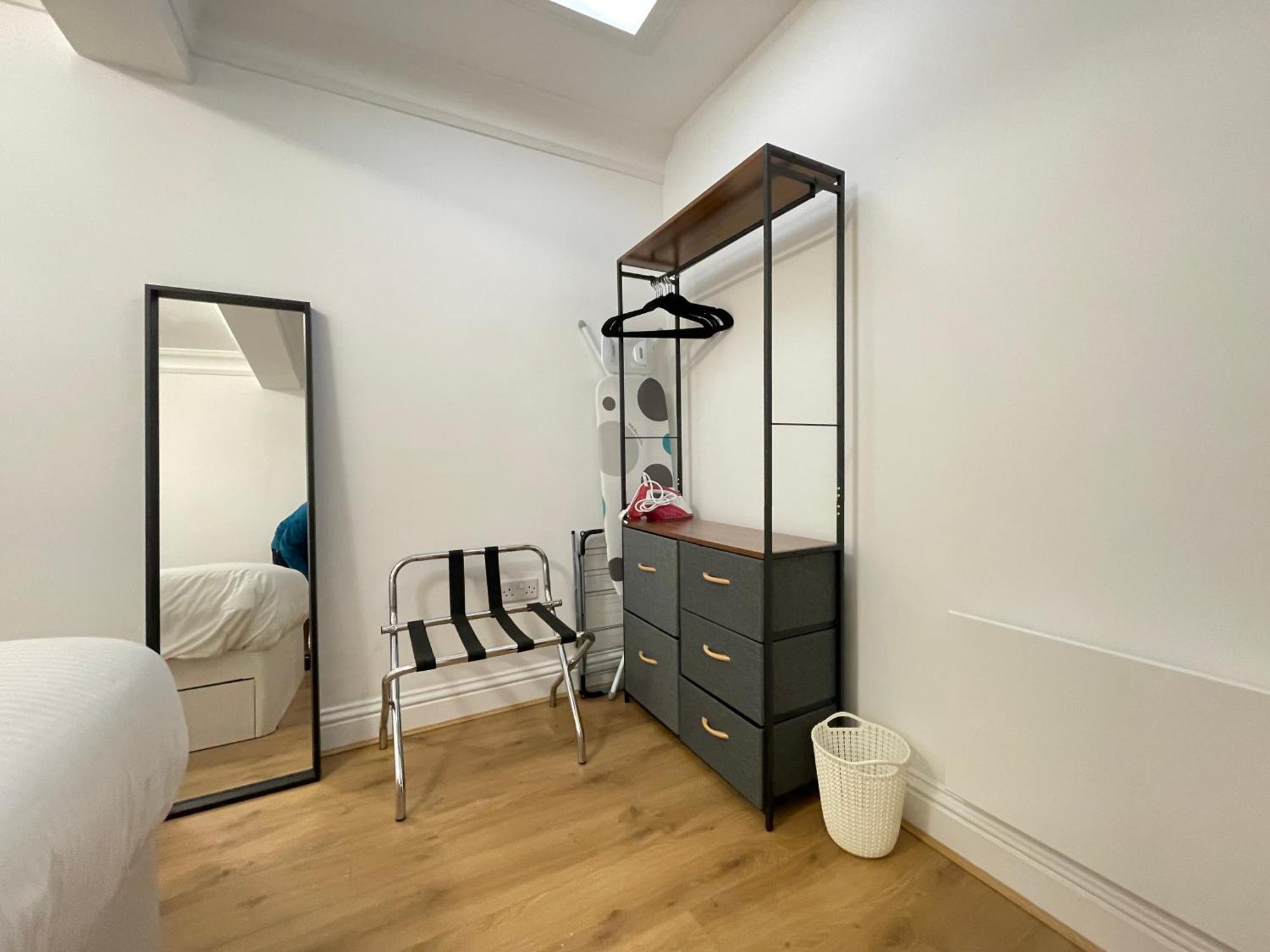 Private 2 Bed Guest House - Van Parking, M25 & A1 Connections Potters Bar Dış mekan fotoğraf
